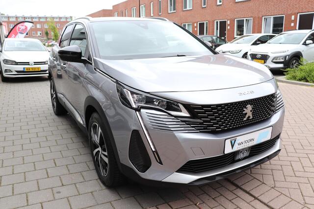 Peugeot 3008 1.2 PureTech GT Automaat. Navigatie, afneembare trekhaak.