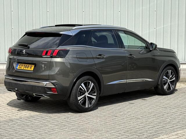 Peugeot 3008 1.6 e-THP GT Line / Trekhaak 1550 KG trekgewicht / Panoramadak / Stoelverwarming / Voorruitverwarming / Keyless Entry & Start / All Season banden / 360 Camera /