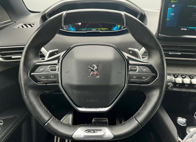 Peugeot 3008 1.6 HYbrid 225 GT | Plug-in Hybrid | Focal Audio | Rijklaar geleverd incl 12 maanden BOVAG garantie!