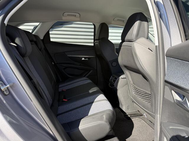 Peugeot 3008 1.2 PureTech Blue Lease Premium Avantage 1e Eigenaar|Navi|Camera|D-riem vv in 2024|Carplay|N.A.P|Dealer Onderhouden|APK tot 09-2026