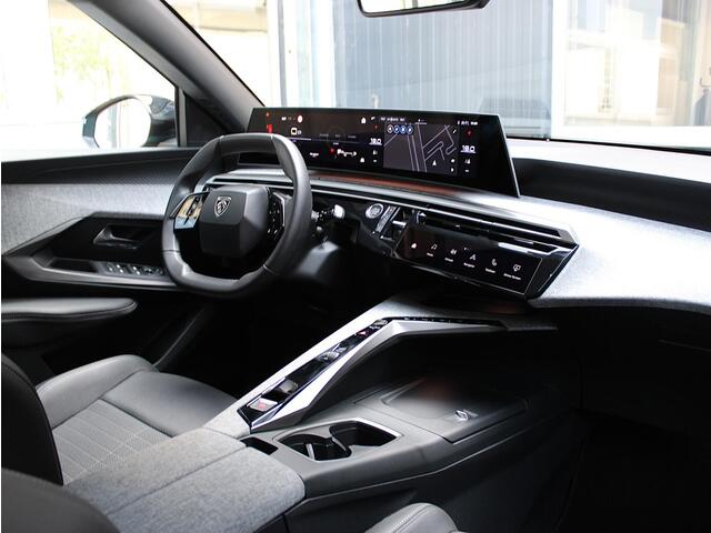 Peugeot 3008 1.2T Hybrid 145pk Allure Automaat | Camera/Navi/Climate