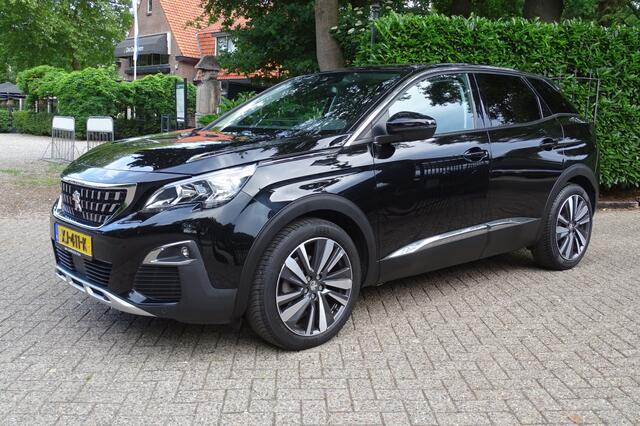 Peugeot 3008 1.2 PureTech Allure NAVI TREKHAAK