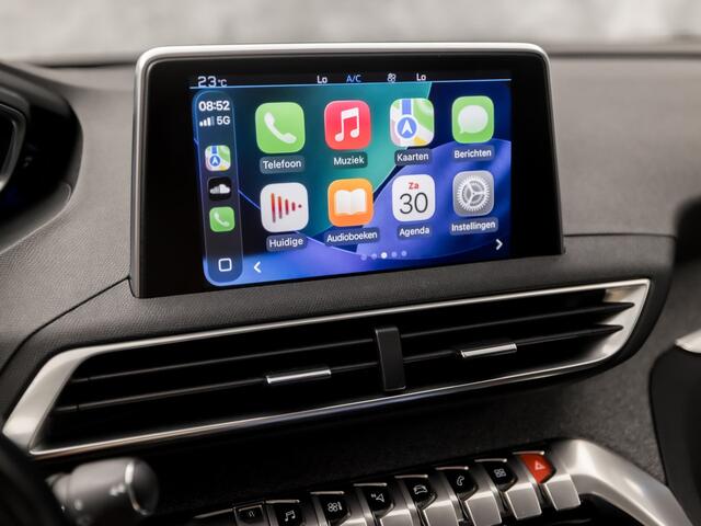Peugeot 3008 1.2 PureTech Premium Sport Automaat (PANORAMADAK, APPLE CARPLAY, GROOT NAVI, 360 CAMERA, KEYLESS, SPORTSTOELEN, LEDER, ELEK ACHTERKLEP, ADAPTIVE CRUISE, DRIVE MODE, NIEUWSTAAT)