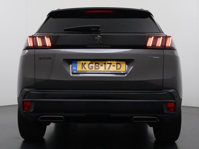Peugeot 3008 1.6 HYbrid 225 GT ELEK. STOEL MET MASSAGE + MEM.| AUTOMAAT | SPORTSTOELEN | RIJKLAAR MET 12 MND BOVAG GARANTIE | VOORSTOELEN VERWARMD | CAMERA VOOR & ACHTER |