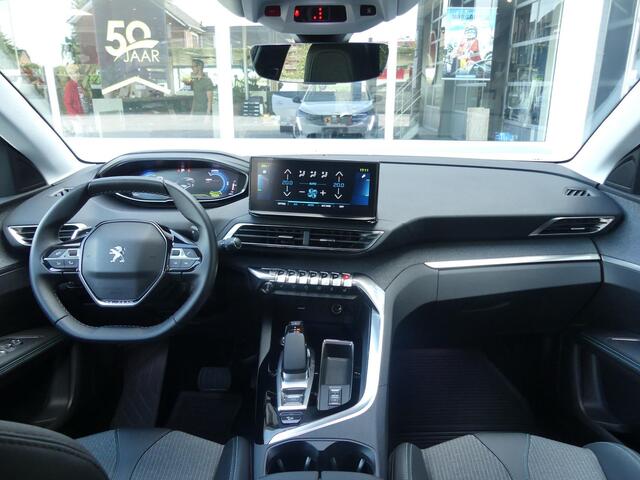 Peugeot 3008 HYbrid4 300 e-EAT8 Allure *t/m 10de bouwjaar garantie!
