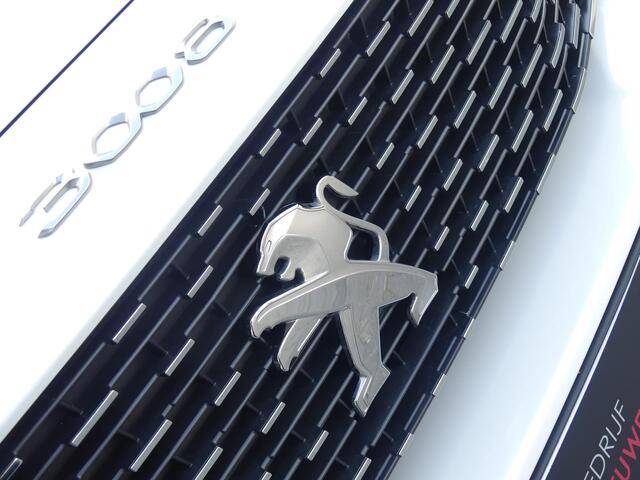 Peugeot 3008 HYbrid4 300 e-EAT8 Allure *t/m 10de bouwjaar garantie!