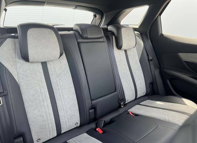 Peugeot 3008 1.6 HYbrid 225 GT | El. kofferklep | Stoelverwarming | Prijs is rijklaar