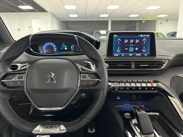 Peugeot 3008 1.6 HYbrid4 300 GT TREKHAAK | PANORAMADAK | NAVIGATIE | ACHTERUITRIJCAMERA