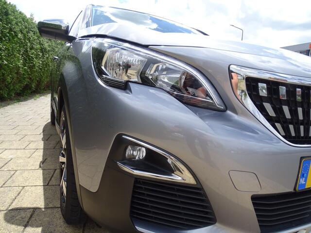 Peugeot 3008 1.2 PT CROSSWAY-Navi-Media-Blth-Pdc-Cam-Pdc-Led