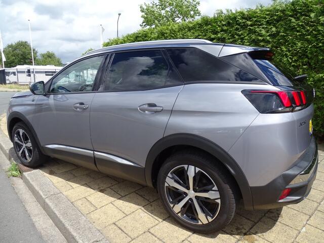 Peugeot 3008 1.2 PT CROSSWAY-Navi-Media-Blth-Pdc-Cam-Pdc-Led