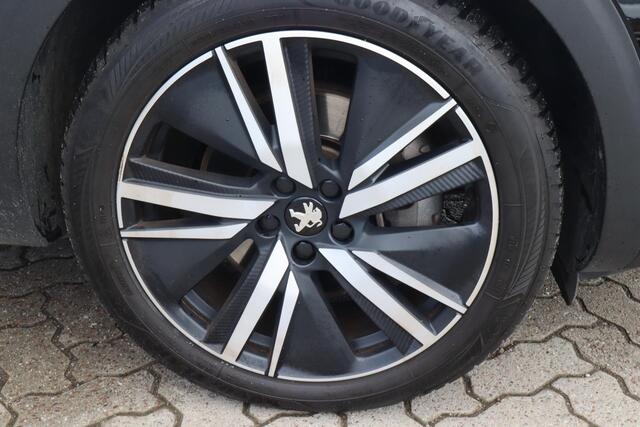 Peugeot 3008 1.6 HYbrid 225 GT Adaptive Cruise Control, Panorama dak, Elektrische stoel met geheugen