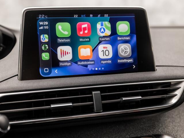 Peugeot 3008 1.6 e-THP Premium 165Pk Automaat (APPLE CARPLAY, GROOT NAVI, 360 CAMERA, FOCAL AUDIO, KEYLESS, SPORTSTOELEN, GETINT GLAS, NIEUWE APK, NIEUWSTAAT)