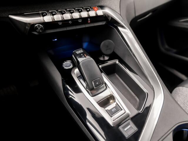 Peugeot 3008 1.6 e-THP Premium 165Pk Automaat (APPLE CARPLAY, GROOT NAVI, 360 CAMERA, FOCAL AUDIO, KEYLESS, SPORTSTOELEN, GETINT GLAS, NIEUWE APK, NIEUWSTAAT)