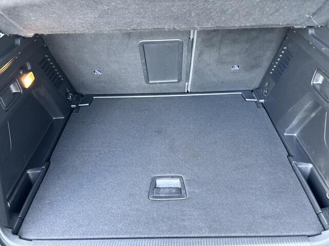 Peugeot 3008 Allure 1.2 Turbo 130pk | CAMERA | NAVI | DODEHOEKBEW. | LEDER | CLIMA | CRUISE CONTROL | DAB+ | KEYLESS START |