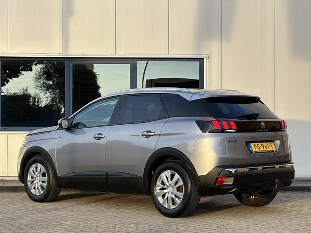 Peugeot 3008 1.2 PureTech Blue Lease Executive - Outlet -