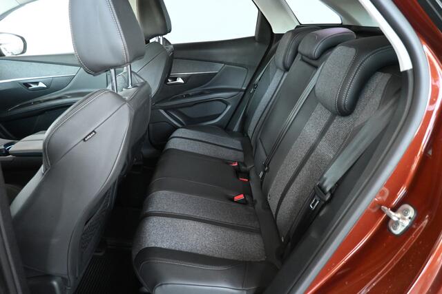 Peugeot 3008 2.0 BlueHDi GT Automaat Clima Cruise control Carplay LED Goed Onderhouden! Inruil Mogelijk!