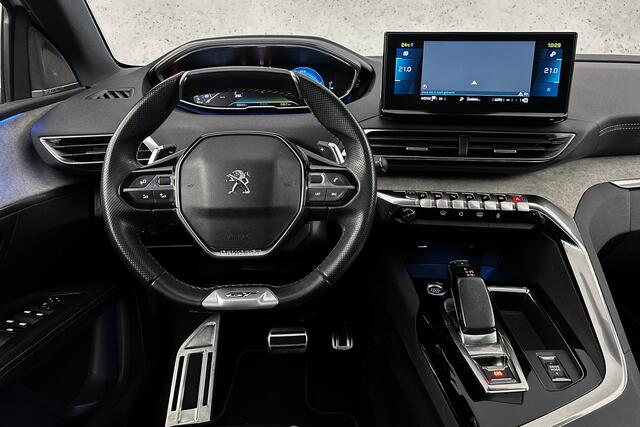 Peugeot 3008 1.6 HYbrid 225 GT | Adaptieve cruise control | Half leder | LED