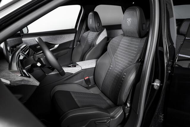 Peugeot 3008 1.2 Hybrid 145 GT | Dig. Cockpit | Adapt. Cruise | Stoel-+stuurverw. | PDC | Camera | NAV+App. Connect | ECC | 19" LM |