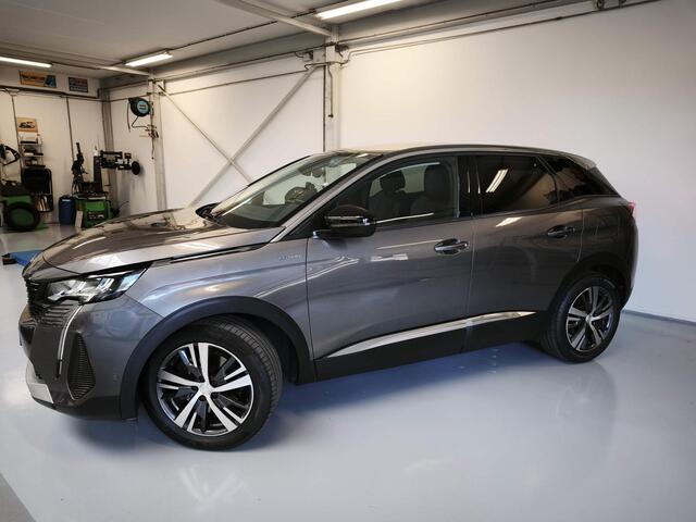 Peugeot 3008 1.6 HYbrid 225 Allure Pack Business