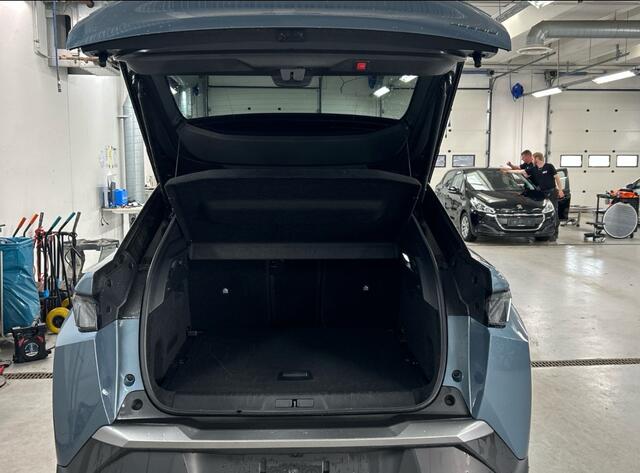 Peugeot 3008 1.2 Hybrid 145 GT Exclusive Trekhaak/Electr vestelbare stoel met massage