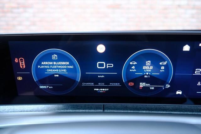 Peugeot 3008 1.2 Hybrid 145pk e-DCS6 GT | Navi | App Connect | Climate | Adaptive Cruise | Camera | Elektrische Achterklep | Winter Pakket