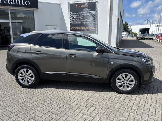 Peugeot 3008 1.2 PureTech Active Navi Carplay Trekhaak Parkeersensoren