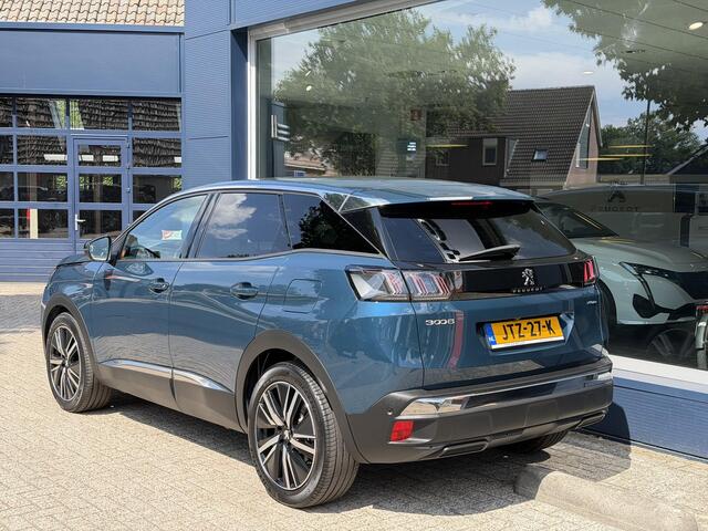 Peugeot 3008 1.6 HYbrid 180 PK Allure Pack Business | Automaat | Plug-In Hybride tot 50 KM Elektrisch | Navigatie | LED Verlichting | Climate Control | Dode Hoek Detectie | Adaptieve Cruise Control | Camera | Parkeersensoren V+A | 19" Lichtmetalen Velgen GT Look | Hog