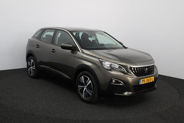 Peugeot 3008 1.2 PureTech Blue Lease Executive /D-Riem Verv. 69.000KM! /Trekhaak! /Apple + Android /Lane Assist /Navi /Climat /Cruise /Elek. pakket /Bluetooth /Regensensor /LED Dagrijverl. /18"LMV /PDC /Isofix /Armsteun.