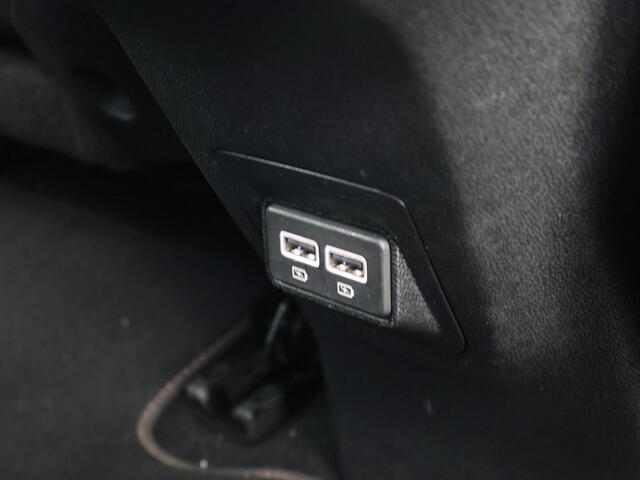 Peugeot 3008 1.6 PT GT 180 PK AUT. + AFN. TREKHAAK 1500 KG | FOCAL | MASSAGE | CARPLAY | CAMERA | STOELVERW. | SFEERVERL.