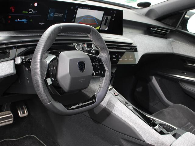 Peugeot 3008 e-3008 210 GT-Line Automaat Climate control Adaptieve cruise control 360 camera Keyless Apple Carplay/ Android auto Led Verwarmde voorstoelen Stuurverwarming Parkeersensoren Navigatie Afneembare Trekhaak