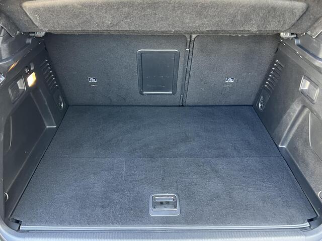 Peugeot 3008 1.6 HYbrid 225 Allure