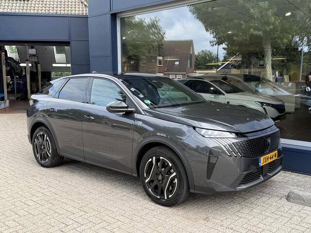 Peugeot 3008 1.6 plug-in Hybrid 195 GT Tot 8 jaar Garantie | Stekkerhybride tot 85 KM Elektrisch Rijden | Electrische Achterklep | Navigatie | Stoel & Stuurverwarming | 360 Graden Camera | Keyless Entry | LED Verlichting | 19" Lichtmetalen Velgen |