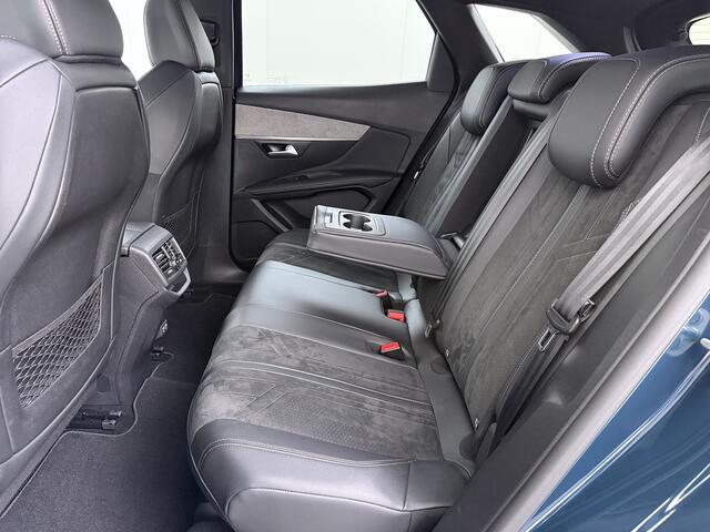 Peugeot 3008 131PK Automaat GT Adap.Cruise Stoelverwarming Elek.Achterklep 3D-Navi 360°Camera Apple Carplay Android Auto Ecc Pdc Privacy Glas Lmv Led Connected-Apps Bluetooth Lane Assist Led Dodehoeksensor Voorzien van All-Season banden