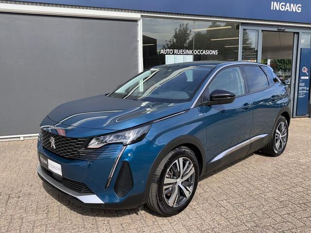 Peugeot 3008 1.6 HYBRID ALLURE