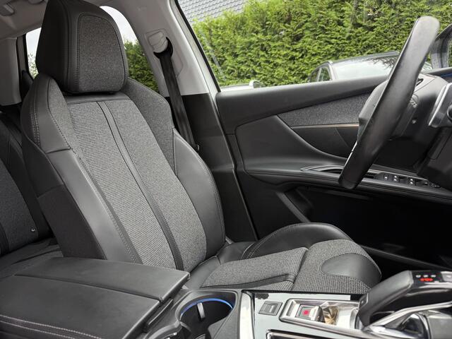 Peugeot 3008 1.6 e-THP 165pk Allure Aut., Trekhaak | Camera | Navi & CarPlay