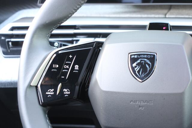 Peugeot 3008 1.6 plug-in Hybrid Allure