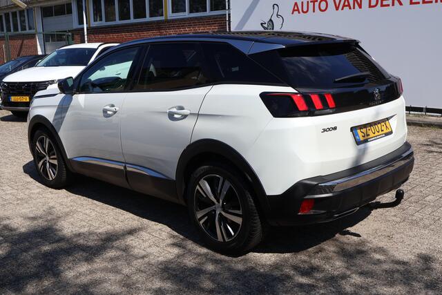 Peugeot 3008 131PK Allure Automaat / NL-Auto / Clima / Cruise / Metallic white