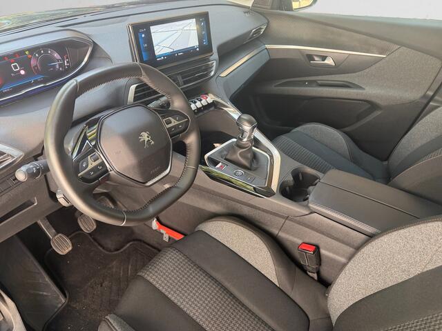 Peugeot 3008 1.2 PureTech Active Pack Business- Nap 69dkm, Carplay, Android Auto, Camera, Keyless