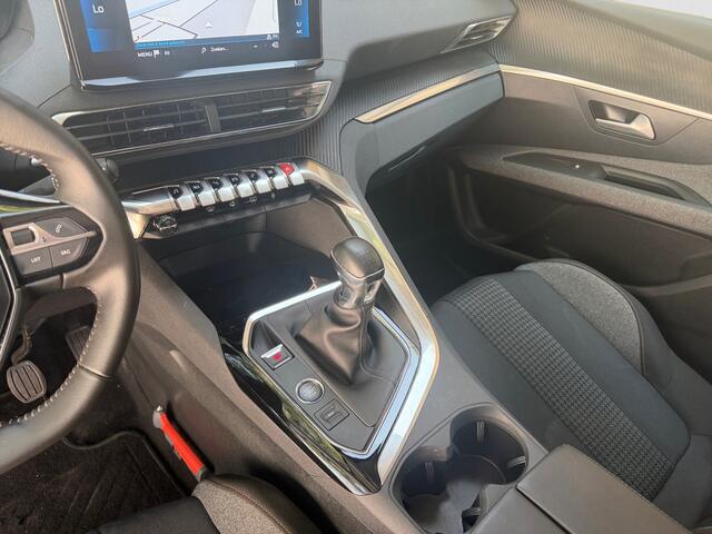 Peugeot 3008 1.2 PureTech Active Pack Business- Nap 69dkm, Carplay, Android Auto, Camera, Keyless