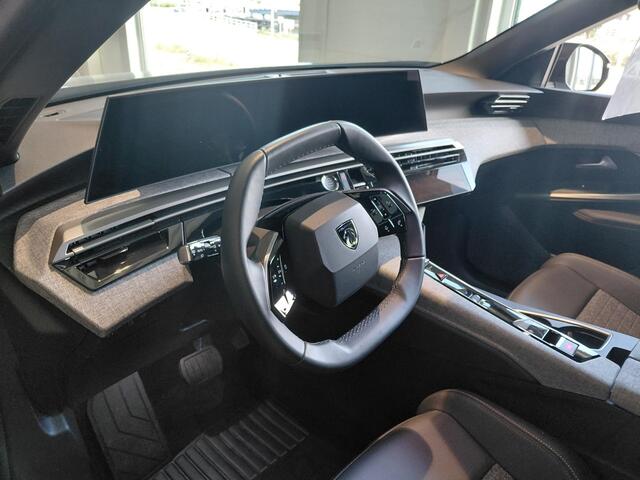 Peugeot 3008 1.6 plug-in Hybrid 195 Allure