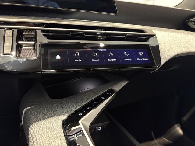 Peugeot 3008 1.6 plug-in Hybrid 195 Allure | Navigatie | Camera | Trekhaak