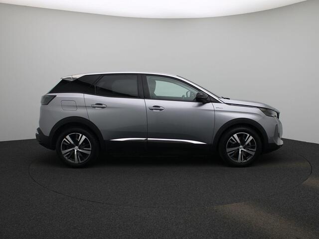 Peugeot 3008 1.6 HYbrid 225 GT | Automaat | Navigatie | Half leder | Camera | Climate control | Apple carplay | Cruise control