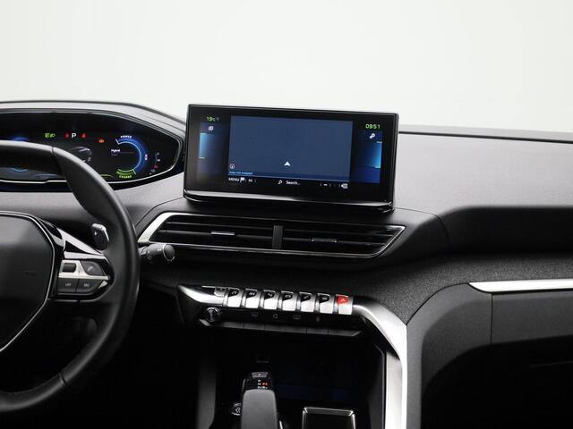 Peugeot 3008 1.6 HYbrid 225 GT | Automaat | Navigatie | Half leder | Camera | Climate control | Apple carplay | Cruise control