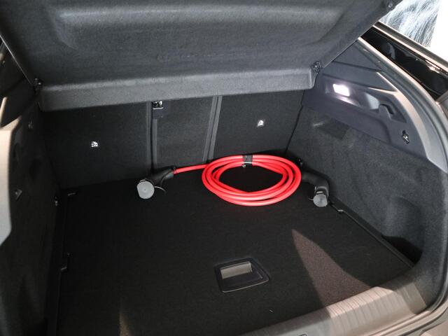 Peugeot 3008 Plug-in Hybrid 195 Allure - TREKHAAK - PANORAMIC COCKPIT - 7,4kW LADER