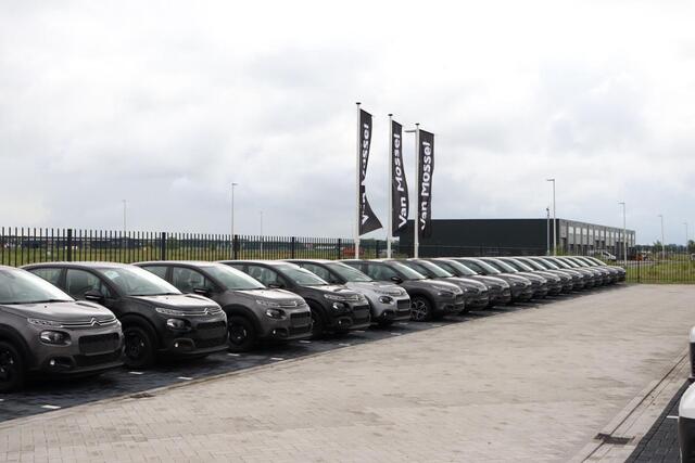 Peugeot 3008 e-3008 GT 73 kWh DIRECT UIT VOORRAAD LEVERBAAR | EXTRA HOGE INRUILPREMIE