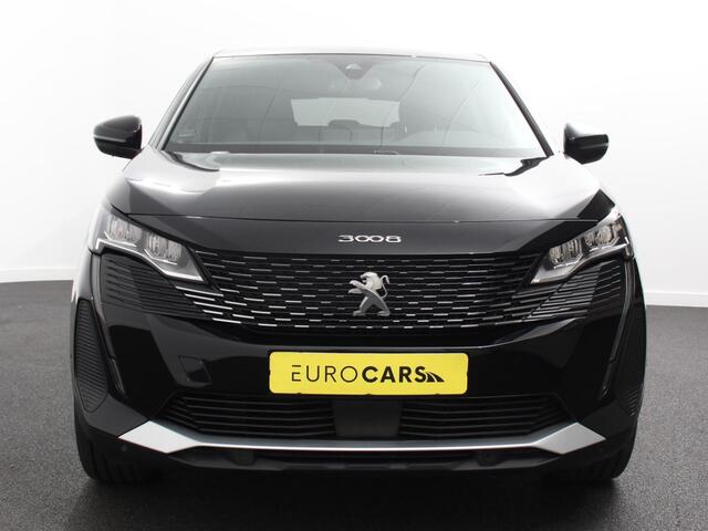Peugeot 3008 1.2 PureTech Allure Climate control Adaptive cruise control Achteruitrijd camera Parkeersensoren Verwarmde voorstoelen LED Navigatie Apple Carplay/ Android Auto