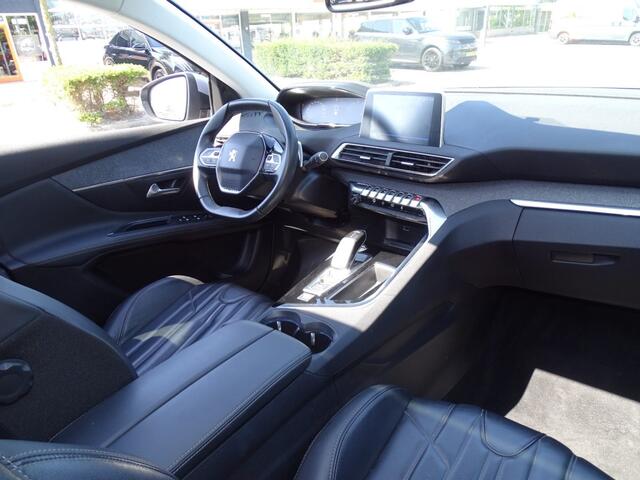 Peugeot 3008 1.2 PURET. BL PREM-131Pk-Automaat-Pano-Schuif-Media-Carplay-Blth-Leer