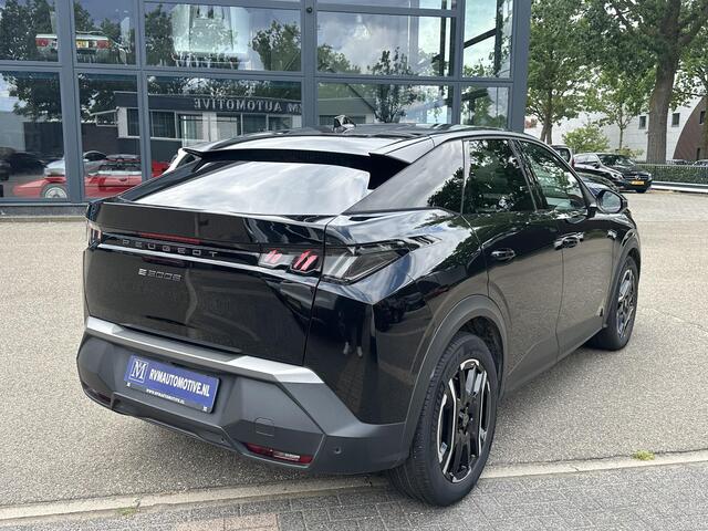 Peugeot 3008 e-3008 Allure 73 kWh SOH 94%| DIRECT LEVERBAAR RIJKAAR GEMAAKT BIJ DE PEUGEOT DEALER | 360° CAMERA| | KEYLESS ENTRY | 18.685KM! | DIGI. DASH| DEALER ONDERHOUDEN | CARPLAY/ ANDROID AUTO|