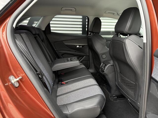 Peugeot 3008 1.2 PureTech Crossway 1e Eigenaar|Navi|Trekhaak|D-riem vv in 2024|i-Cockpit|Camera|Carplay|Clima|Cruise|Elektr. Achterklep|APK tot 07-2027