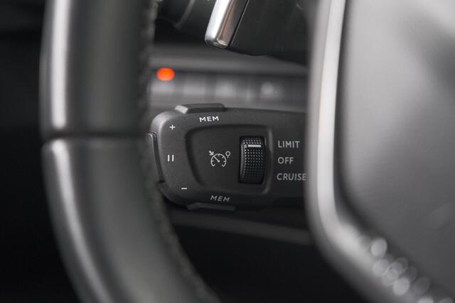 Peugeot 3008 1.6 Plug-in HYbrid 225 Allure | Camera | Dodehoekdetectie | Navigatie | Apple Carplay
